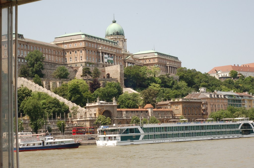 Budapest—Grunge and Grandeur